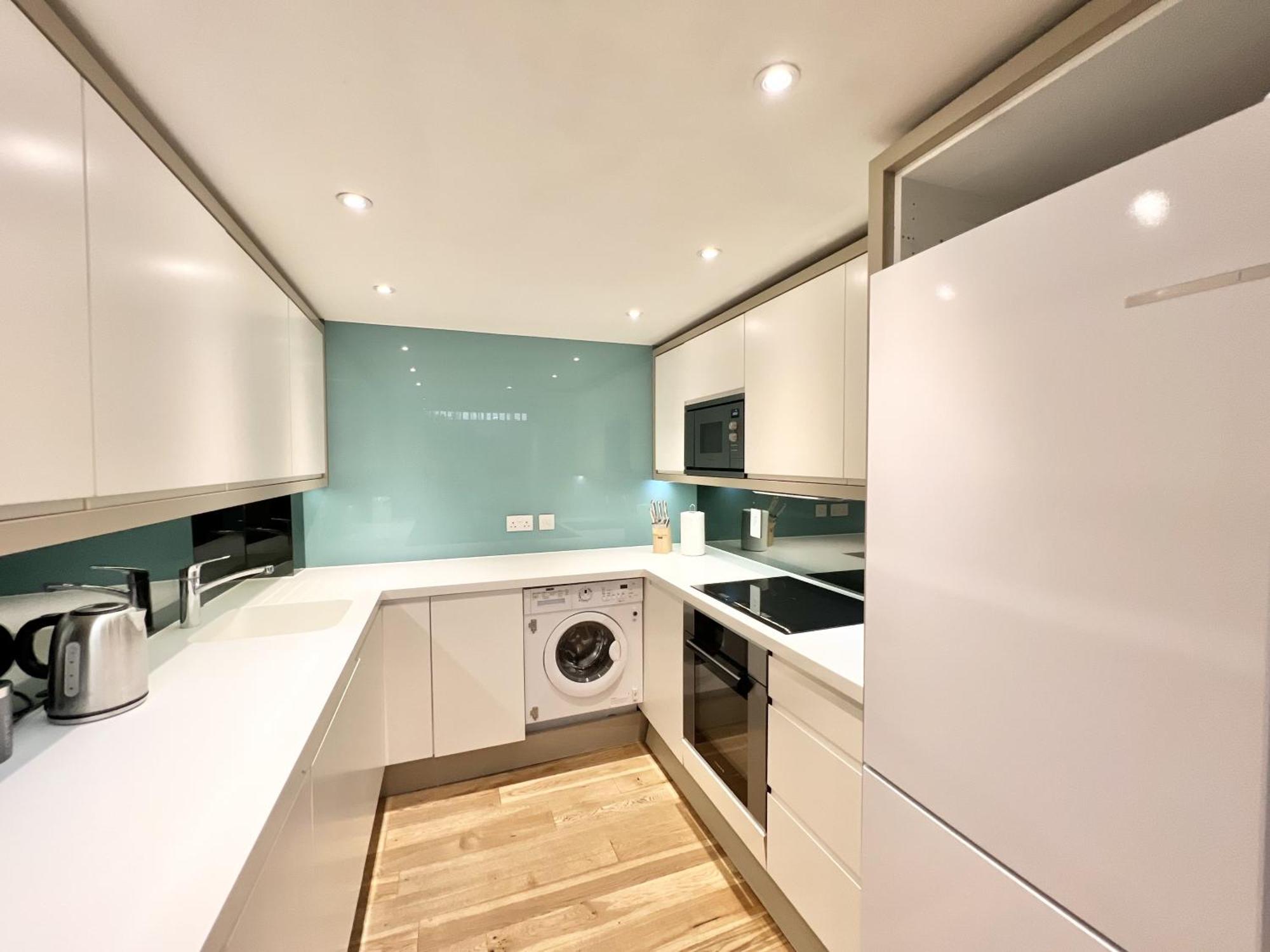 Vip Serviced Apartments London Excellent Location Great Price ภายนอก รูปภาพ